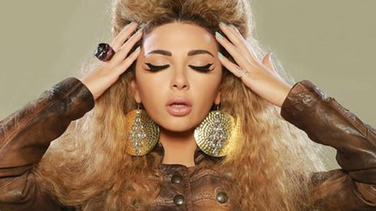 أزمة كبيرة تعرضت لها المطربة اللبنانية مريام فارس بعد أن بررت بأن قلة تواجدها في مصر هو أنها أصبحت "تقيلة على مصر".