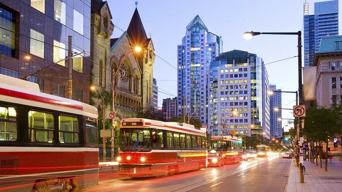 المركز السابع: مدينة تورونتو في كندا
