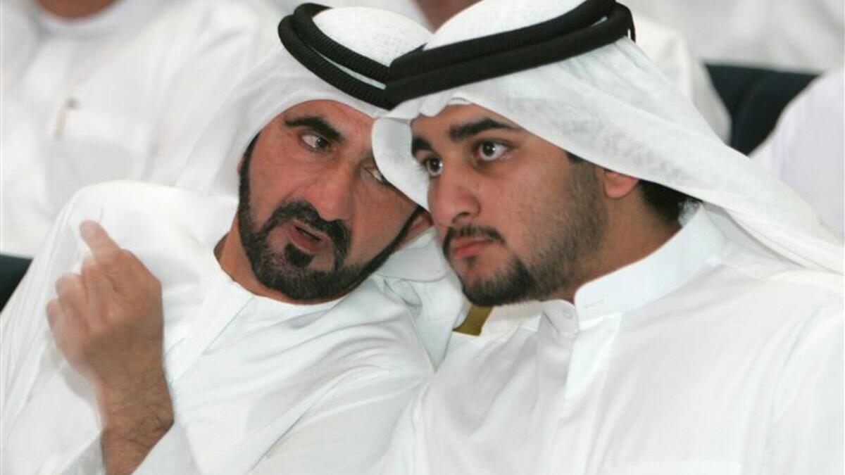 فيما عقد قران الشيخ مكتوم على ابنة خالته الشيخة مريم بنت بطي آل مكتوم.