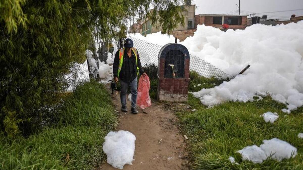 Polluted River Produces Toxic Foam in Colombia