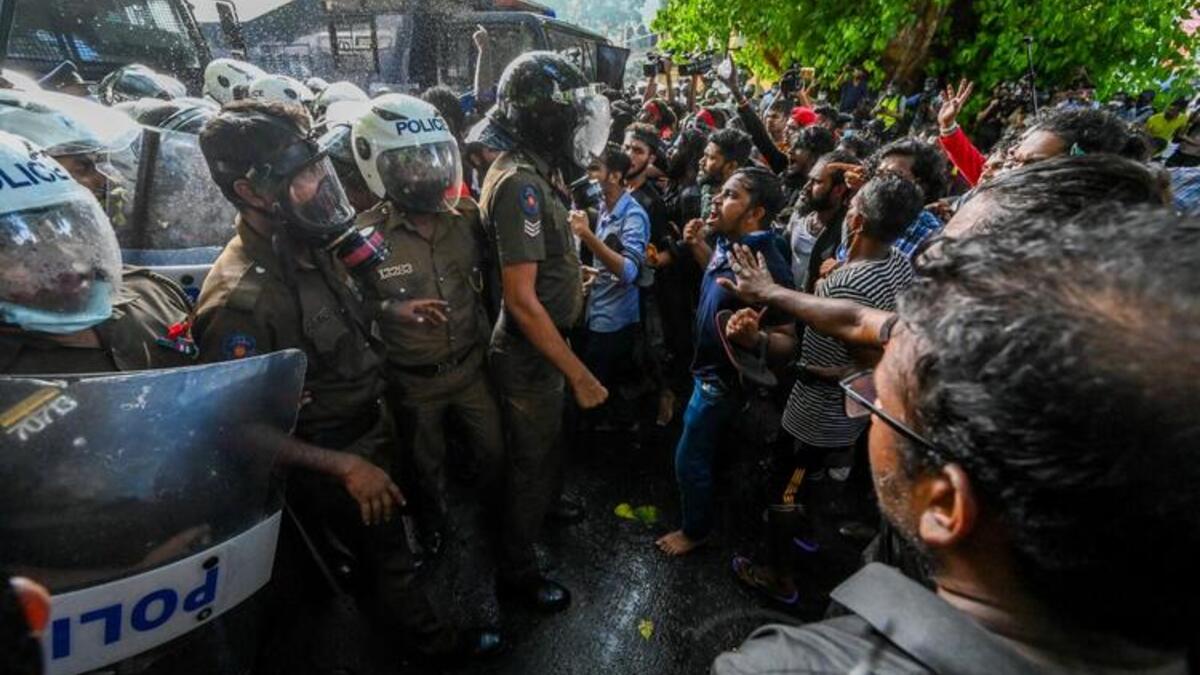 Police, Protesters Continue to Clash in Sri Lanka