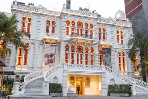 'Pastels, or the Sparkle of Life' Exhibition Reopens Sursock Museums in Beirut