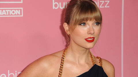 Taylor Swift's 'Folklore' Tops The Billboard 200 Album Chart For a Fourth Week