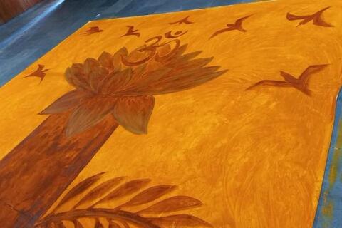 Student Makes it to Guinness World Records by Creating World’s Largest Painting Using Spices