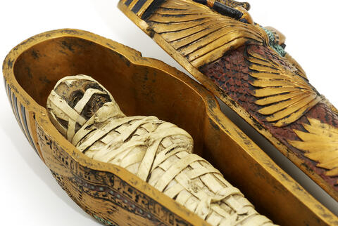 Who Changed The Bodies and What is The Real Name of The Egyptian Mummy?