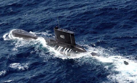 نفاذ الاوكسجين من الغواصة الاندونيسية المفقودة