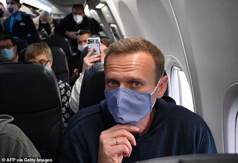Russian Police Detain Alexei Navalny's Top Aide 