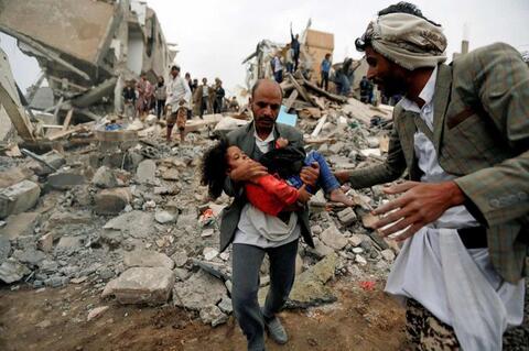  Hassan Nasrallah Calls on Saudi to Stop Its War on Yemen Now 