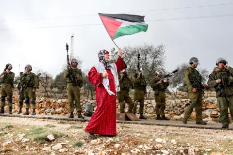 Hebrew National Geographic Recent Issue Removes Palestine From Existence