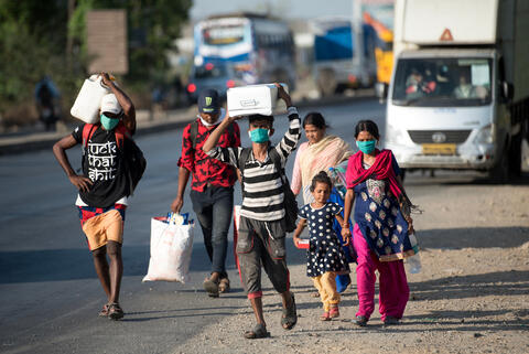 India Logs Over 200,000 COVID-19 Cases in a Single Day 
