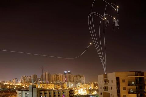 كتائب القسام تقصف عسقلان وأسدود وبئر السبع وسديروت بـ 150 صاروخا