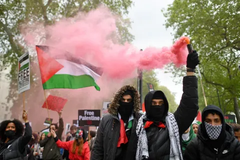 Pro-Palestine Supporters Burn Israeli Flags in London