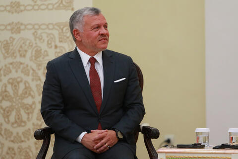 King Abdallah Beefs up Jordan Field Hospital in Gaza 