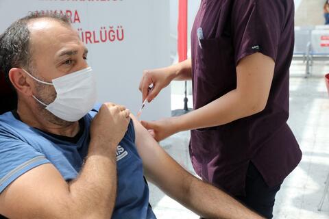Over 2.96 Billion Shots of The Covid Vaccine Given Worldwide