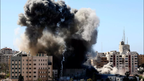 Canadian Protesters Ban Israeli Ship From Docking Over Gaza Offensive
