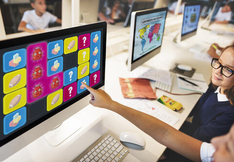 Can Online Games Teach Children?