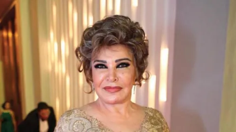 نجوم يتموا فريضة الحج: حميد الشاعري، شيماء سيف و صفية العمري على كرسي متحرك