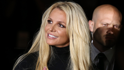 بعد تصريحاتها وانهيارها في المحكمة.. بريتني سبيرز تبعث برسالة شكر لمعجبيها وحركة  #freebritney