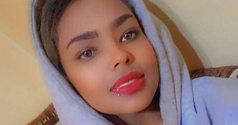 Yemen Model Stands Trial in Kangaroo Houthi Court  