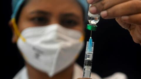 India: Fake COVID Vaccine Program Injects its Victims With Seawater!