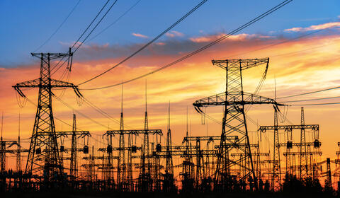 Iraq: Seven Killed in Attacks on Power Plants 