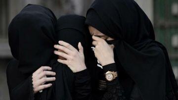 بسمة صلاح الزهراني.. فتاة سعودية قتلها زوجها نحرًا وهي نائمة وشوه وجه ابنها