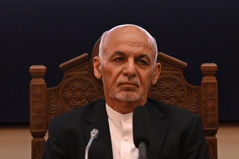 Video: Crowds Welcome Taliban Co-founder Who Arrived in Afghanistan After 20-year in Exile