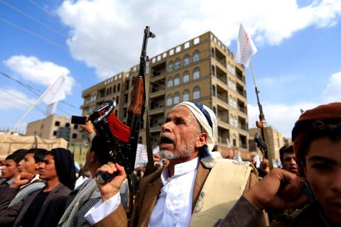 Houthi Drone Targets Khamis Mushait, Saudi Defence Destroy The Bomb-Laden Object