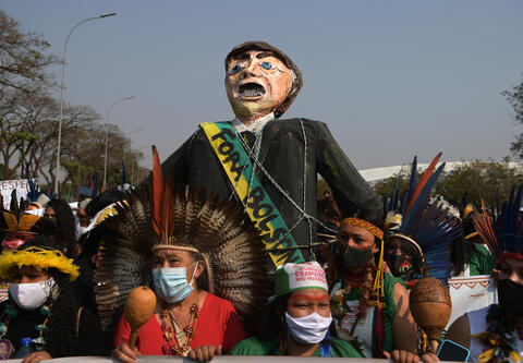 Brazil's Covid-19 Deaths Hit 600,000