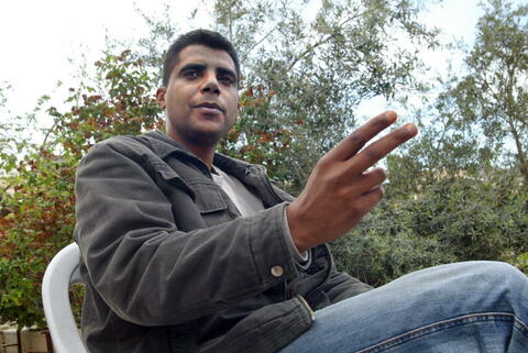 After Beatings: Palestinian Prisoner Zakaria Zubeidi Transferred to Hospital