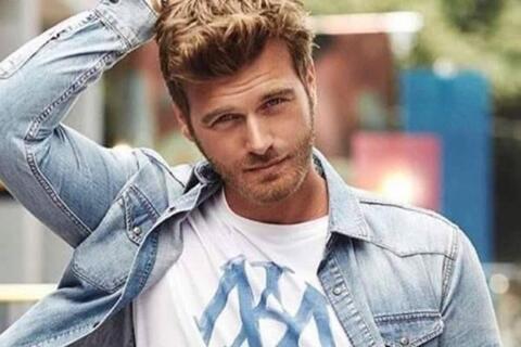  كيفانش تاتليتوغ وسونغول أودان في لقطة مثيرة.. وقبلة من الماضي