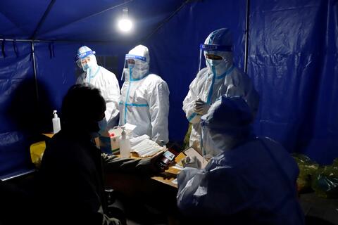 China Starts COVID-19 Vaccine Boosters Ahead of The Winter Olympics
