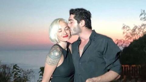 Didem Soydan Goes Completely Naked on Instagram.. And Burak Deniz Reacts to It
