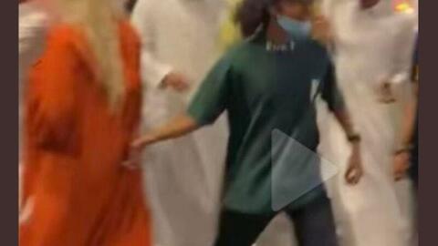 تحرش جماعي بفتيات يثير غضبًا في السعودية .. لاحقوهم كمصاصي الدماء