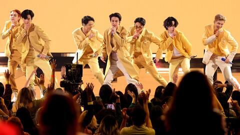 BTS يصنعون التاريخ في حفل AMA.. وجونغوك يقرر التحدث بالإنجليزية