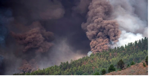 The Cumbre Vieja Volcano Covers The Sky With Ash, All Flights Cancelled 