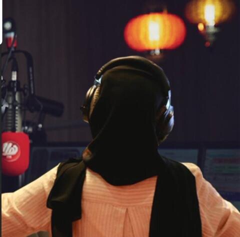 اعتقال مذيعة عمانية بعد مقابلة مثيرة للجدل مع عضو مجلس شورى