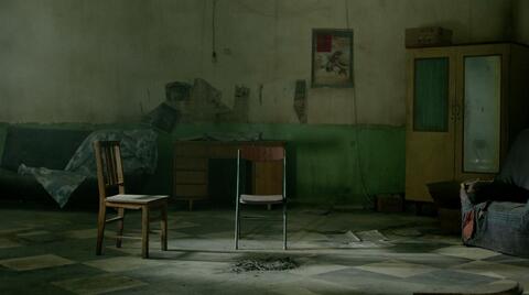 Artist Colin Chinnery Presents His Work For The First Time in Saudi 