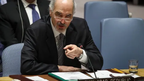 الجعفري: قطر تعطل مشاركة سوريا في القمة العربية