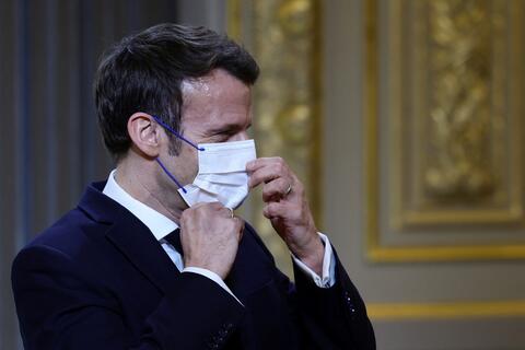 Emails Show UK's Boris Johnson May Have 'Prioritised' Animal Evacuation Over Civilians in Afghanistan