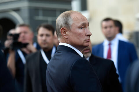 Putin Demands 'Unfriendly Countries' to Start Paying for Russian Gas in Rubles