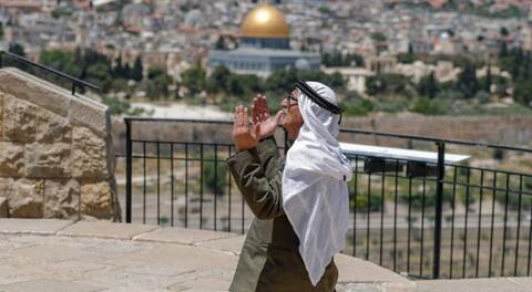 اسرائيل تعرقل وصول المصلين الى الاقصى في ليلة القدر