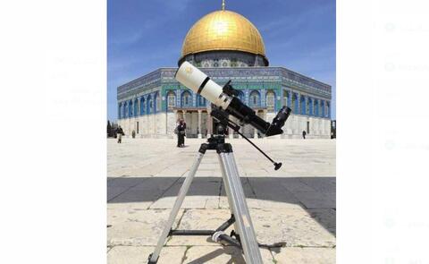 تعذر رؤيته في دول اسلامية: خبير سعودي يشرح حالة الجو قبيل تحري هلال شهر رمضان