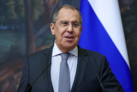 لافروف: روسيا لا ترى نفسها في حرب مع 