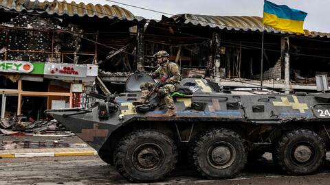 بايدن يصف بوتين بمجرم حرب ويدعو لمحاكمته