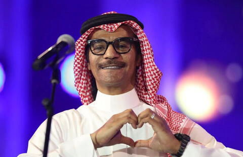 رابح صقر بـ 