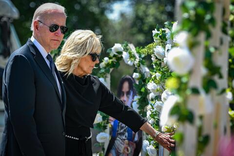 US President Mourns Victims of Mass Texas School Shooting