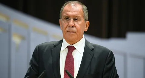 لافروف سيبحث في تركيا تصدير الحبوب الأوكرانية
