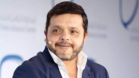 محمد هنيدي يكشف سبب احتراق منزله. وينشر صور للأضرار