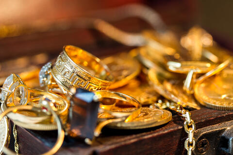 How Do Wars Affect Gold Prices? 